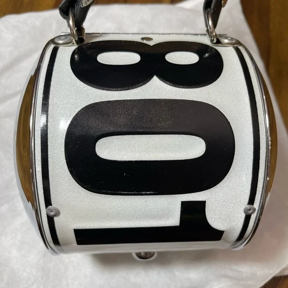 Little Earth England license plate purse - Picture 4 of 16